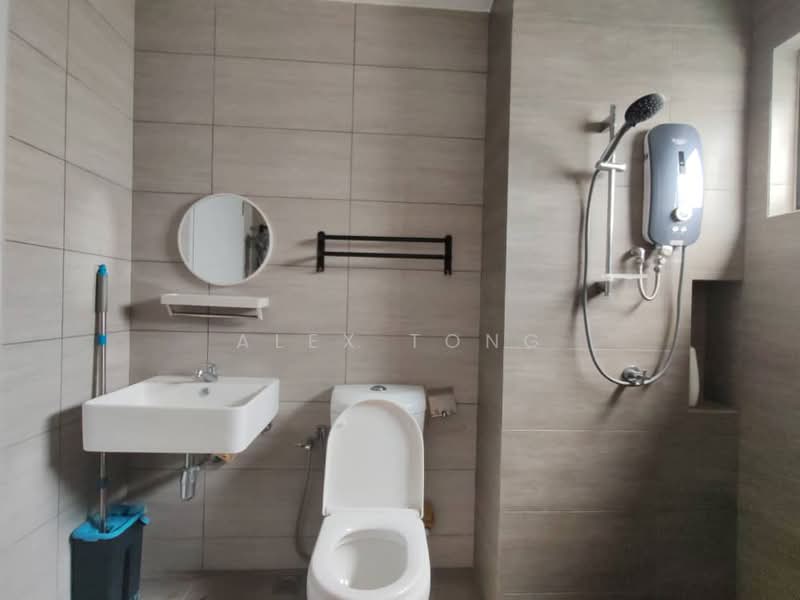 Service Residence for Rent at The Amber Residence @ TwentyFive.7 - Alex Tong - Bathroom - PropertyGuru.com.my