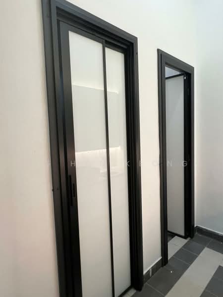 Shop / Office for Rent in Puchong (Selangor) - Ng Hon Keong - Interior - PropertyGuru.com.my