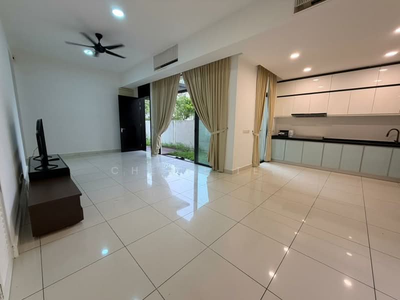 Avira Medini Iskandar untuk Untuk Dijual - RM 1,150,000, Mac 2026 - Living Room - PropertyGuru.com.my
