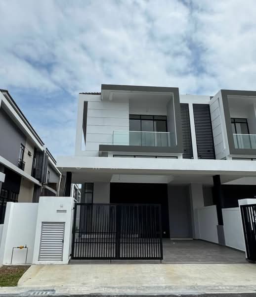 Cluster House for Sale in Austin Crest (Johor Bahru) - Tommy Tai - Exterior - PropertyGuru.com.my