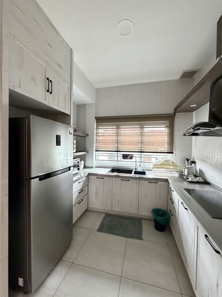 Taman Melodies untuk Untuk Dijual - RM 880,000, Mac 2026 - Kitchen - PropertyGuru.com.my