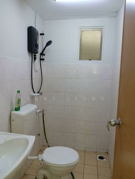 Apartment for Rent at Desa Tanjung - Tony Leong - Bathroom - PropertyGuru.com.my