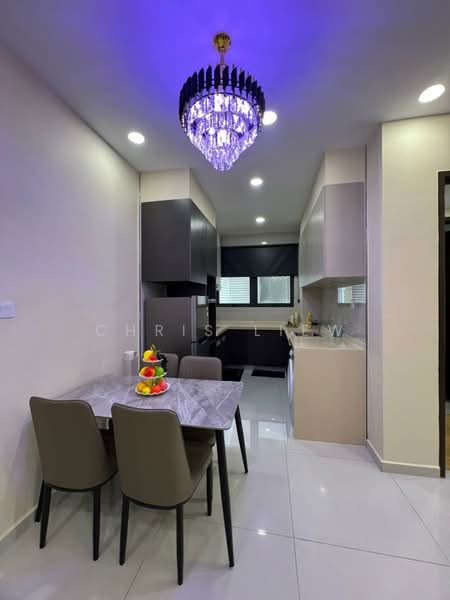 Amberside @ Country Garden Danga Bay untuk Untuk Disewa - RM 2,800 /bulan, Apr 2026 - Kitchen - PropertyGuru.com.my