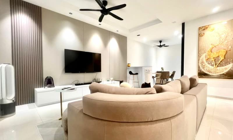 2-storey Terraced House for Sale in Setia Tropika (Johor Bahru) - Kavin Tan - Living Room - PropertyGuru.com.my