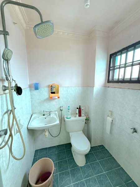 BUKIT INDAH BANDAR NUSAJAYA untuk Untuk Dijual - RM 688,000, Mac 2026 - Bathroom - PropertyGuru.com.my