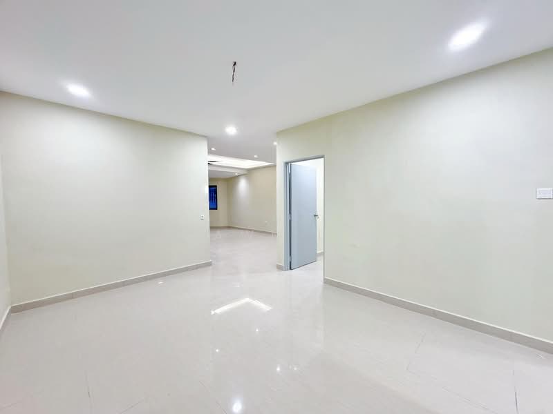 2-storey Terraced House for Sale in Taman Skudai Baru (Skudai) - Shawn Lim - PropertyGuru.com.my