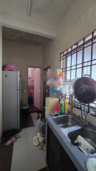 2-storey Terraced House for Sale in Bukit Indah (Iskandar Puteri (Nusajaya)) - Jason Tan - Kitchen - PropertyGuru.com.my