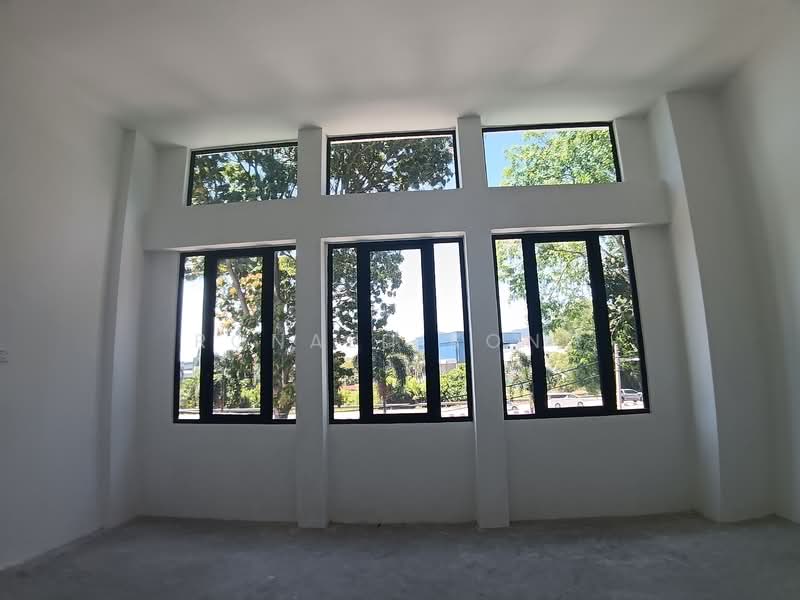 Shop for Sale in Bandar Baru Menglembu (Menglembu) - Ronald Kong - Interior - PropertyGuru.com.my