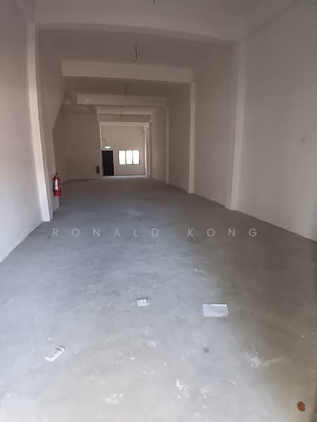 Shop for Sale in Bandar Baru Menglembu (Menglembu) - Ronald Kong - Interior - PropertyGuru.com.my