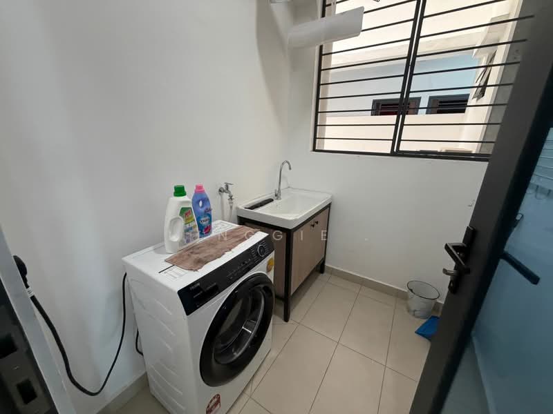 Queens Residences Q1 @ Queens Waterfront untuk Untuk Disewa - RM 3,800 /bulan, Mac 2026 - Interior - PropertyGuru.com.my