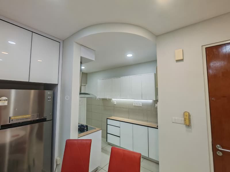 Woodsbury Suites untuk Untuk Disewa - RM 1,700 /bulan, Mac 2026 - Kitchen - PropertyGuru.com.my