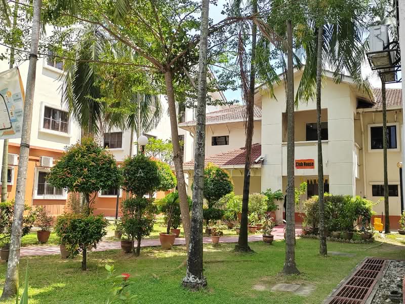 Villa Danau untuk Untuk Dijual - RM 388,000, Mac 2026 - Exterior - PropertyGuru.com.my