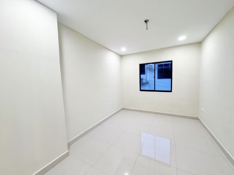 2-storey Terraced House for Sale in Taman Skudai Baru (Skudai) - Yik Tat - Interior - PropertyGuru.com.my