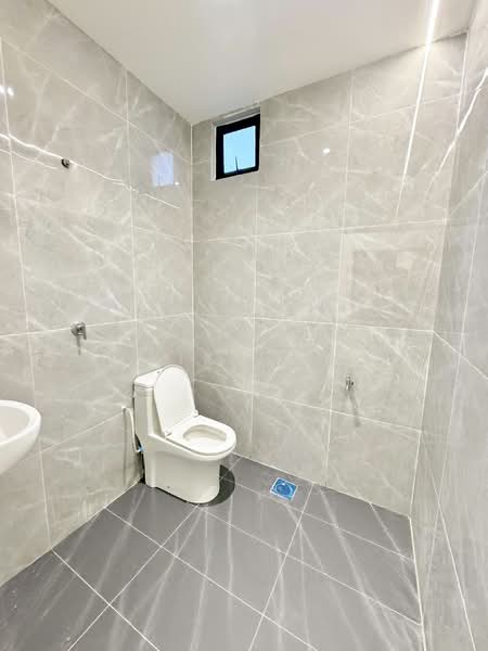 2-storey Terraced House for Sale in Taman Skudai Baru (Skudai) - Yik Tat - Bathroom - PropertyGuru.com.my