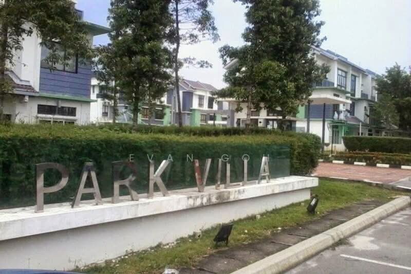 Townhouse for Sale in Bandar Bukit Puchong 2 (Puchong) - Evan Goh - Exterior - PropertyGuru.com.my