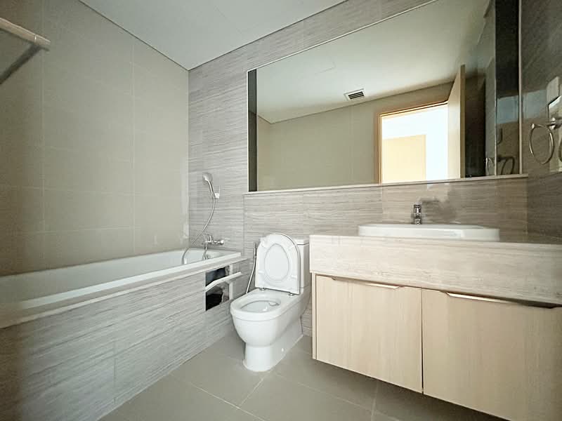 Service Residence for Sale at Southern Marina Residences - Lywen Thye - Bathroom - PropertyGuru.com.my