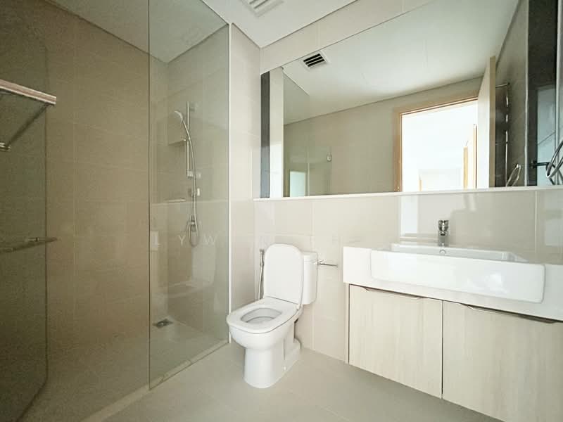 Service Residence for Sale at Southern Marina Residences - Lywen Thye - Bathroom - PropertyGuru.com.my