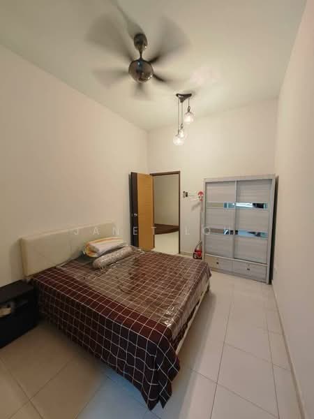 2-storey Terraced House for Sale in Austin Crest (Johor Bahru) - Janet Loh - Bedroom - PropertyGuru.com.my