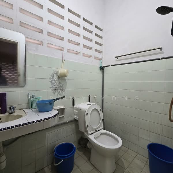 Bungalow for Sale in Taman Cheras (Cheras) - Jeremy Yong - Bathroom - PropertyGuru.com.my