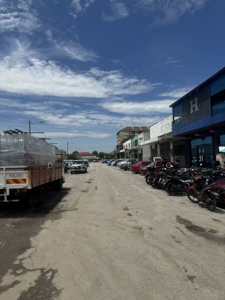 Detached Factory for Sale in Puchong (Selangor) - Diana Ling - Exterior - PropertyGuru.com.my