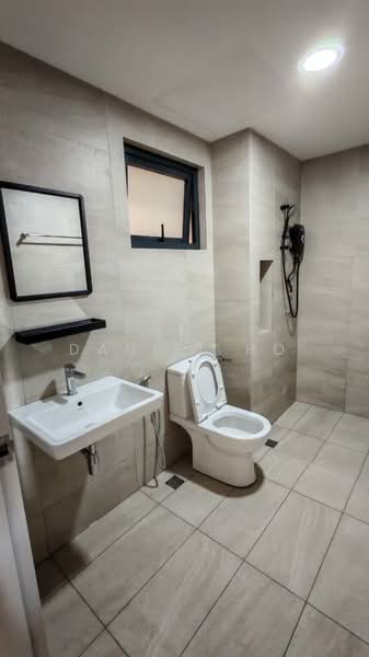 Condominium for Rent at Skyline KL - Daniel Ho - Bathroom - PropertyGuru.com.my