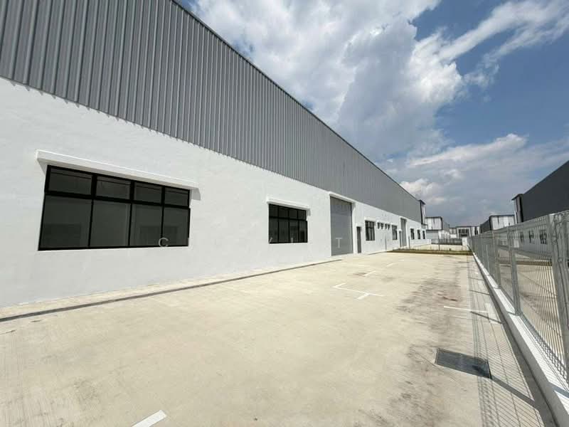 Factory for Rent in Taman Perniagaan Setia (Johor Bahru) - Cheryl Tey - Exterior - PropertyGuru.com.my
