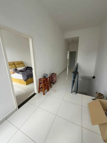 2-storey Terraced House for Sale in Setia Tropika (Johor Bahru) - Lesley Tan - Corridor - PropertyGuru.com.my