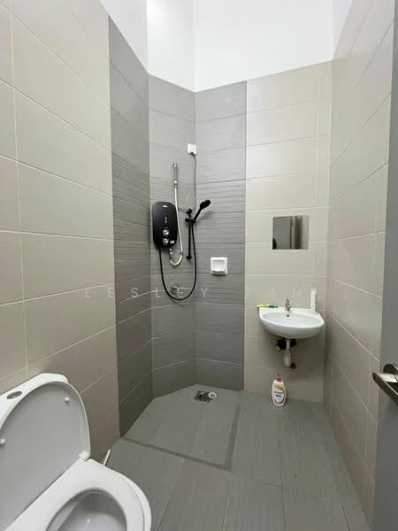 2-storey Terraced House for Sale in Setia Tropika (Johor Bahru) - Lesley Tan - Bathroom - PropertyGuru.com.my