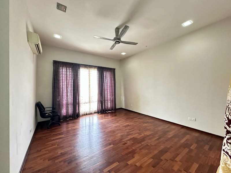 2.5-storey Terraced House for Sale in Cheras (Selangor) - Jocelyn Soo - Living Room - PropertyGuru.com.my