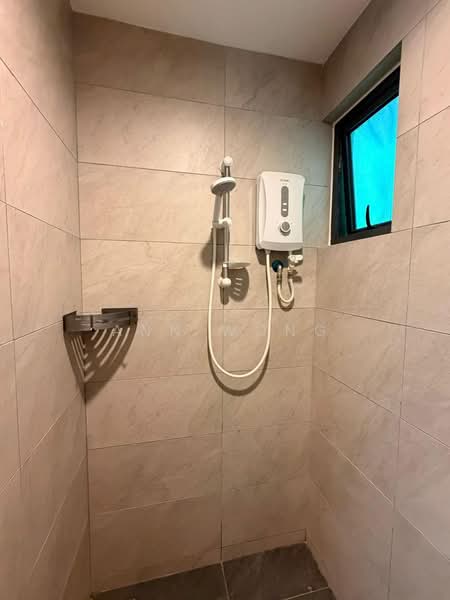Tulip Residence untuk Untuk Disewa - RM 2,200 /bulan, Mac 2026 - Bathroom - PropertyGuru.com.my