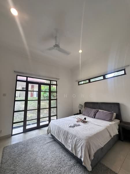 Beverly Row untuk Untuk Disewa - RM 10,000 /bulan, Mac 2026 - Bedroom - PropertyGuru.com.my