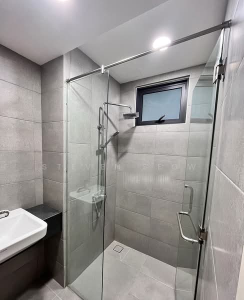 Waterside Residence untuk Untuk Dijual - RM 1,250,000, Mac 2026 - Bathroom - PropertyGuru.com.my