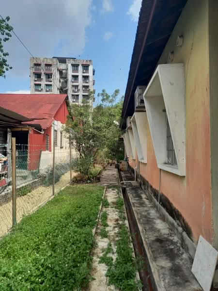 Semi-Detached House for Sale in Ayer Itam (Penang) - Shirley Ch'ng - Exterior - PropertyGuru.com.my