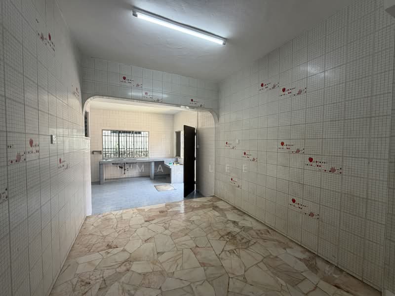 Taman Segar untuk Untuk Dijual - RM 1,600,000, Mac 2026 - Kitchen - PropertyGuru.com.my