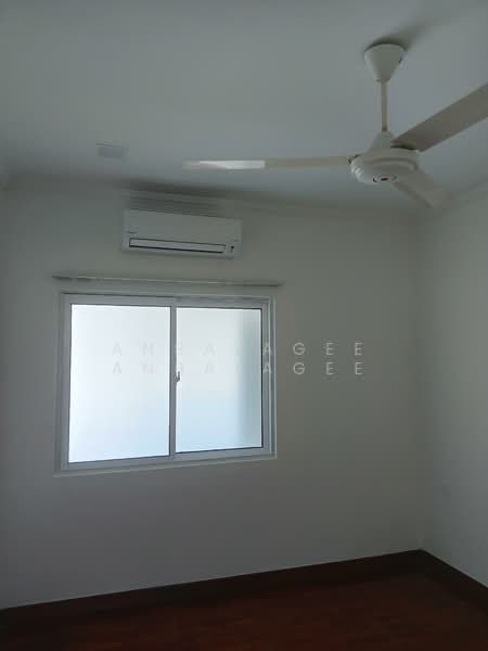 Townhouse for Rent in Country Heights (Kajang) - Anbalagee Anbalagee - Interior - PropertyGuru.com.my