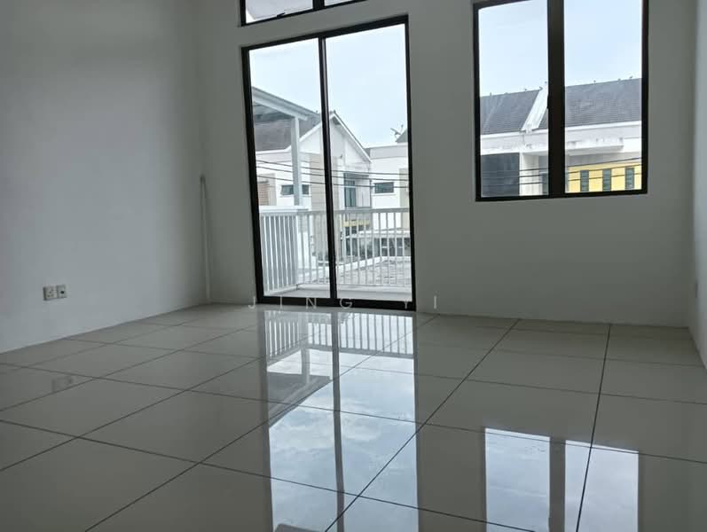Cluster House for Sale in Seberang Perai (Penang) - Jing Yi - Balcony - PropertyGuru.com.my