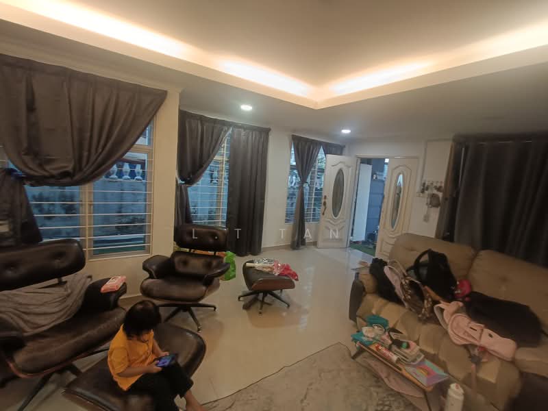 Semi-Detached House for Sale in Taman Putra (Ampang) - L.T Tan - Living Room - PropertyGuru.com.my
