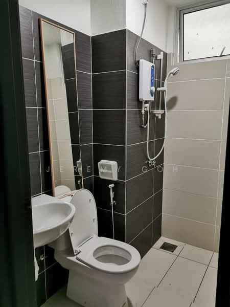 Midori Green (Pangsapuri Hijauan) untuk Untuk Disewa - RM 2,000 /bulan, Mac 2026 - Bathroom - PropertyGuru.com.my