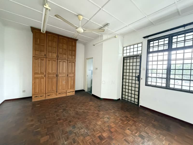 Taman Perling semi detached corner lot untuk Untuk Dijual - RM 950,000, Mac 2026 - Interior - PropertyGuru.com.my
