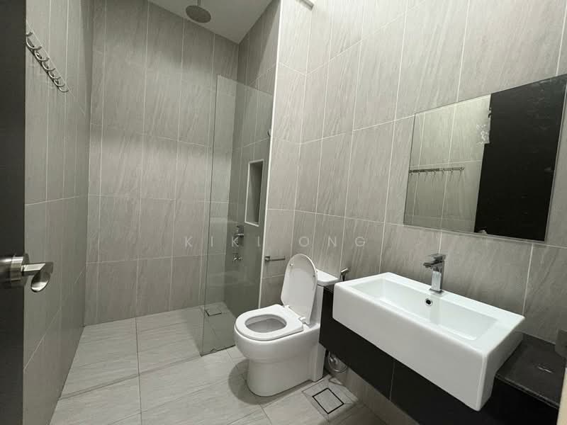 2.5-storey Terraced House for Sale in Iskandar Puteri (Nusajaya) (Johor) - Kiki Ong - Bathroom - PropertyGuru.com.my