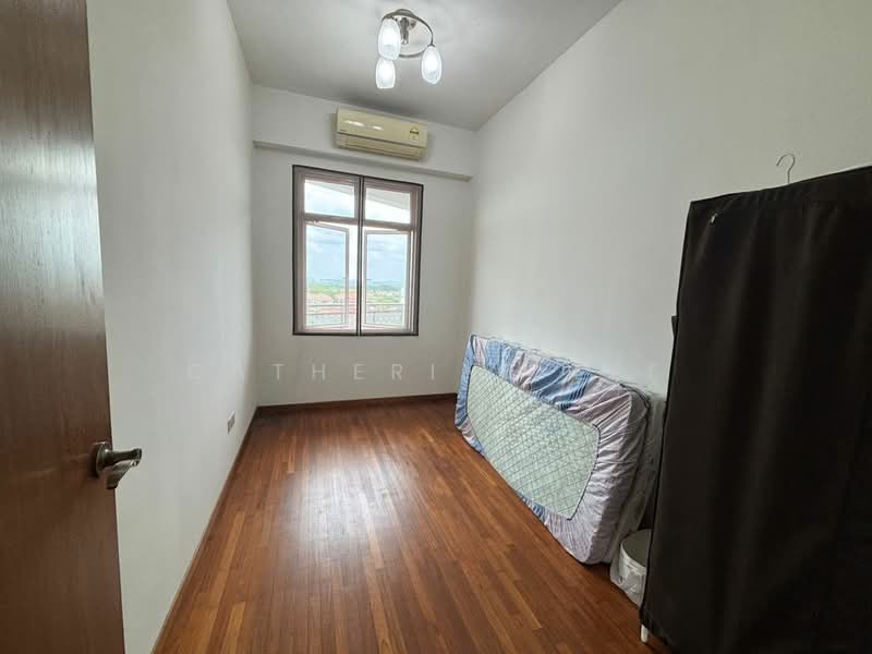 Apartment for Sale at Bayu Puteri 2 - Catherine Lee - Bedroom - PropertyGuru.com.my