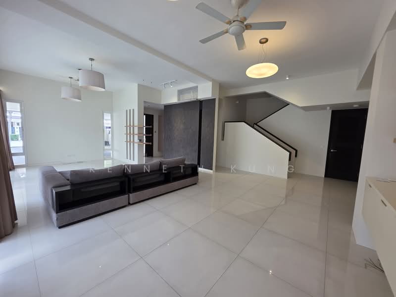 E&O Seri Tanjung Pinang Avara Eno Denai Endau Tanjung Tokong Acacia Semi D untuk Untuk Dijual - RM 4,100,000, Mac 2026 - Living Room - PropertyGuru.com.my