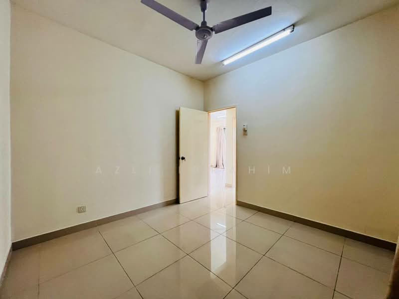 Condominium for Sale at Platinum Hill PV 2 - Azli Ibrahim - Interior - PropertyGuru.com.my