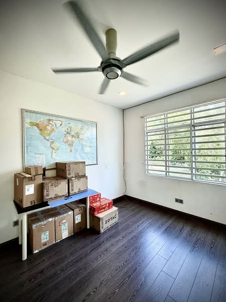 Beverly Hills Three-Storey Terraced House. untuk Untuk Dijual - RM 1,000,000, Mac 2026 - PropertyGuru.com.my