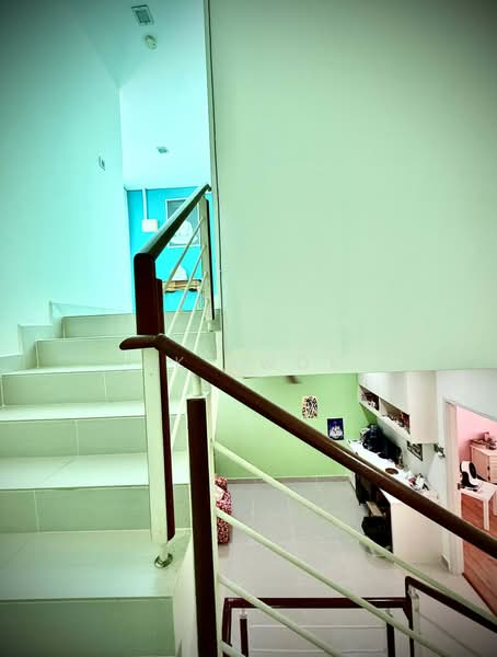 Beverly Hills Three-Storey Terraced House. untuk Untuk Dijual - RM 1,000,000, Mac 2026 - PropertyGuru.com.my