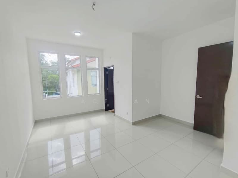 Semi-Detached House for Sale in Taman Ponderosa (Johor Bahru) - Ace Tan - Bedroom - PropertyGuru.com.my