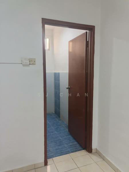 Apartment for Rent at Indah Court Apartment - SJ CHAN - PropertyGuru.com.my