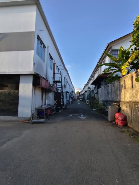Shop / Office for Sale in Bandar Tiram (Ulu Tiram) - PK Teo - Exterior - PropertyGuru.com.my