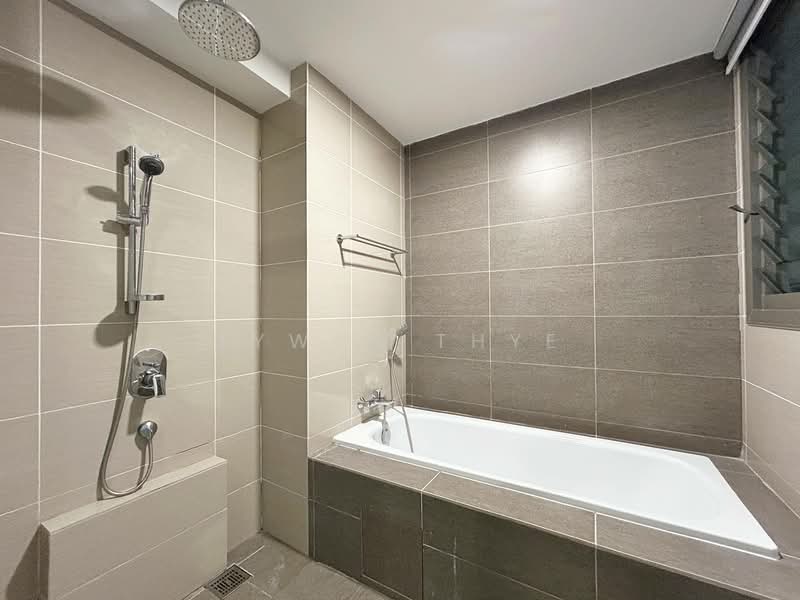 Condominium for Sale at Iskandar Residences - Lywen Thye - Bathroom - PropertyGuru.com.my
