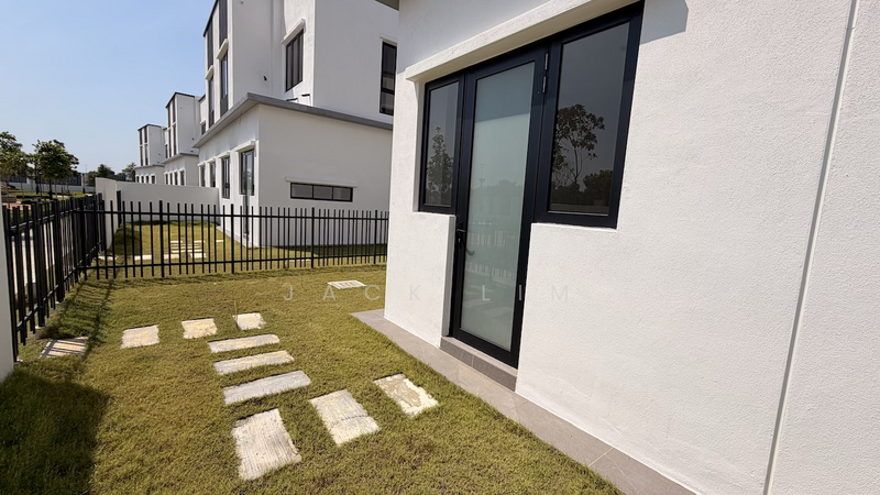 Eco Sanctuary - Bohemia untuk Untuk Disewa - RM 5,500 /bulan, Mac 2026 - Exterior - PropertyGuru.com.my